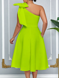 Beautiedoll Solid One-Shoulder Dress