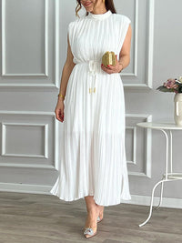 Beautiedoll Sleeveless Pleated Dress